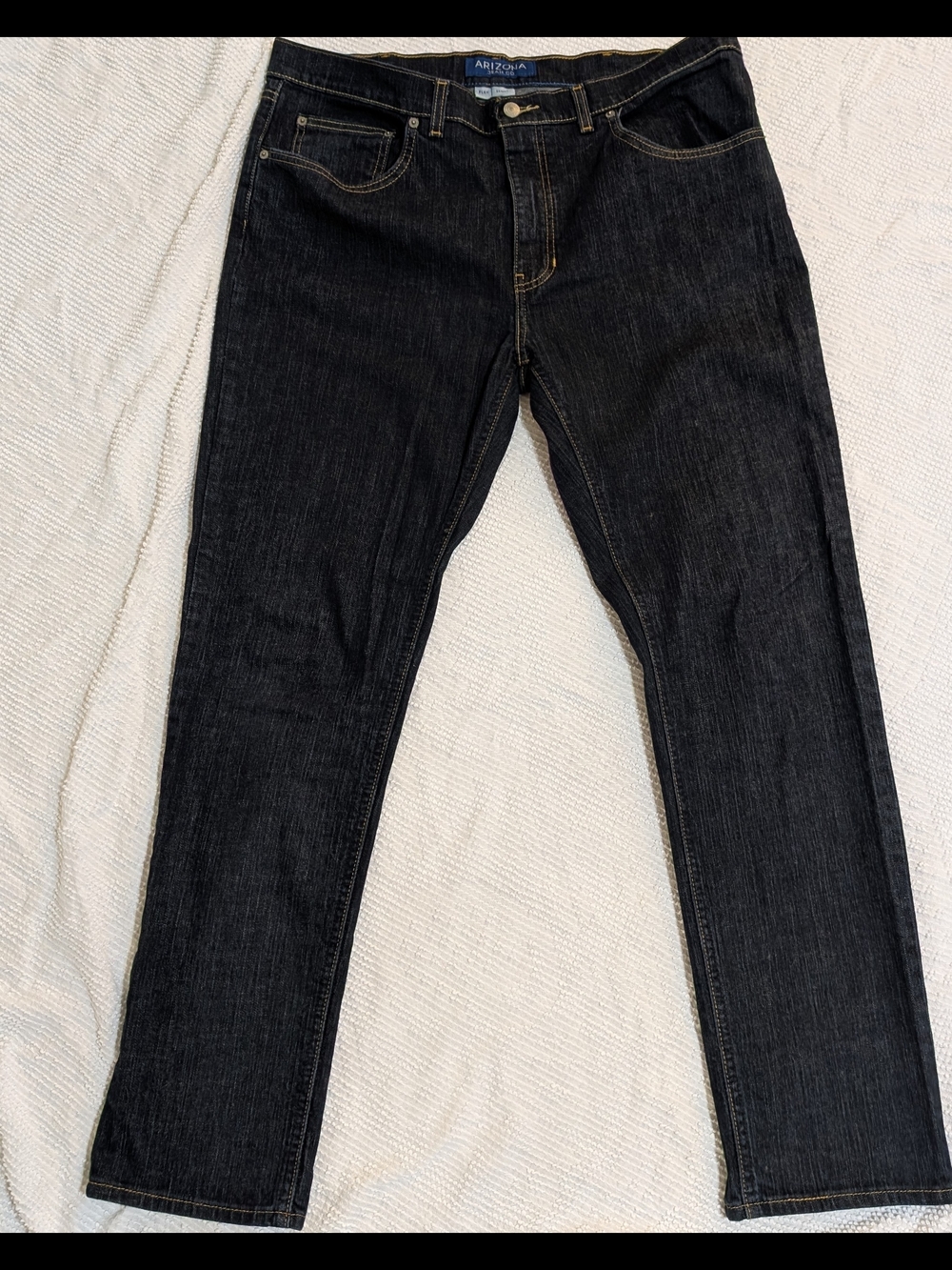 Arizona Jean Company Men’s Slim Straight Jeans in Dark Indigo Black Wash